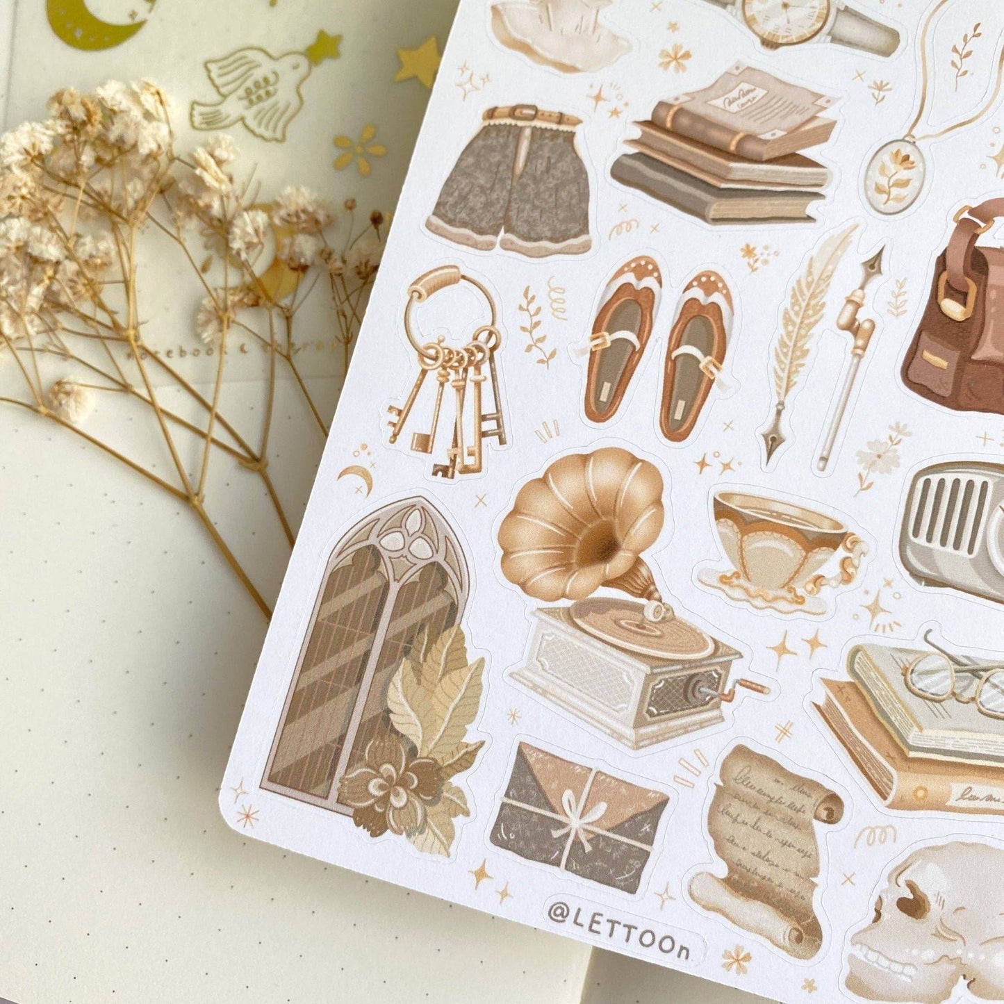 LETTOOn - Stickervel - Dark & Light Academia - The Dreamer's Bookshop.