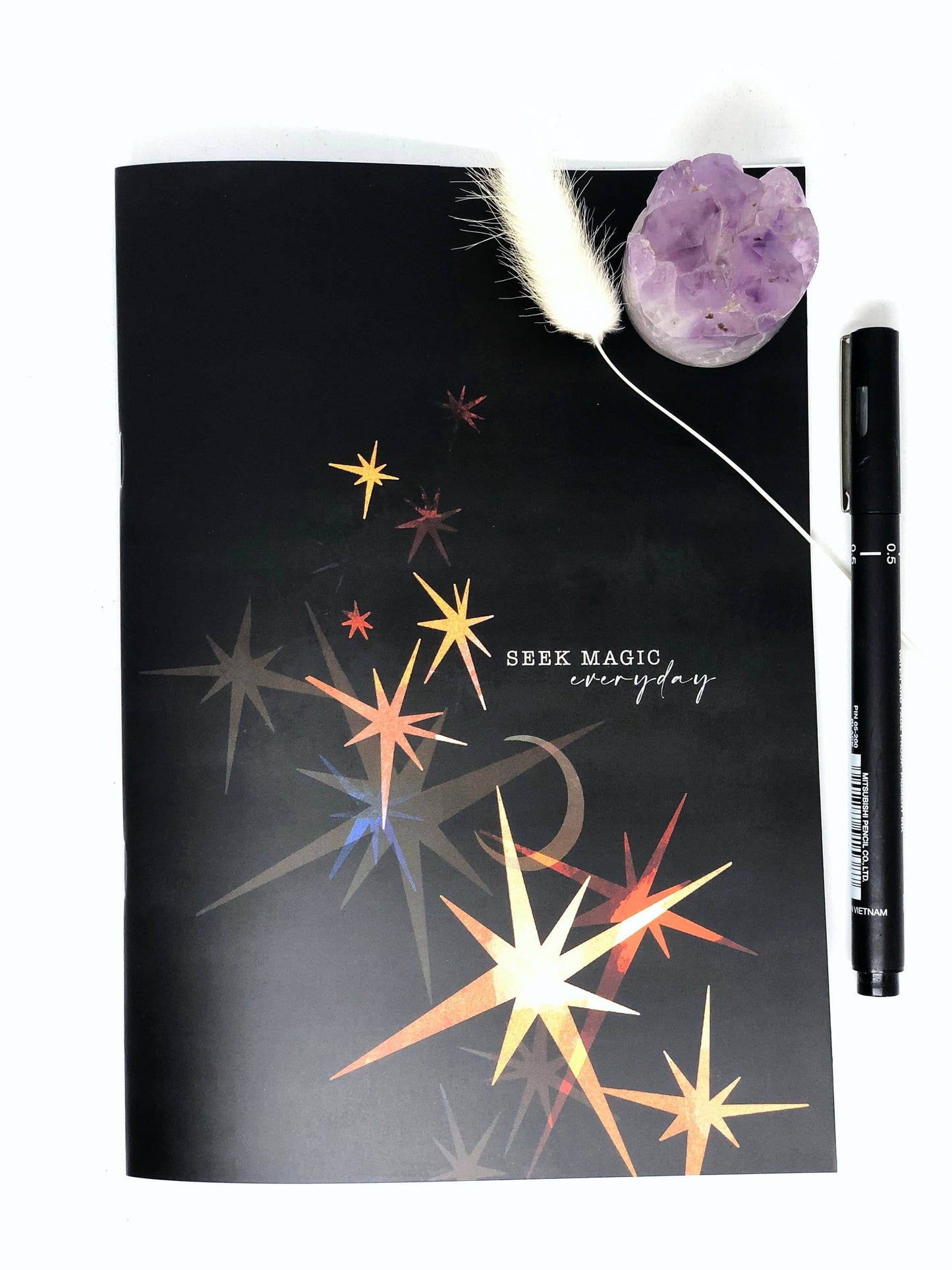 Seek Magic Everyday A5 notitieboek - The Dreamer's Bookshop.