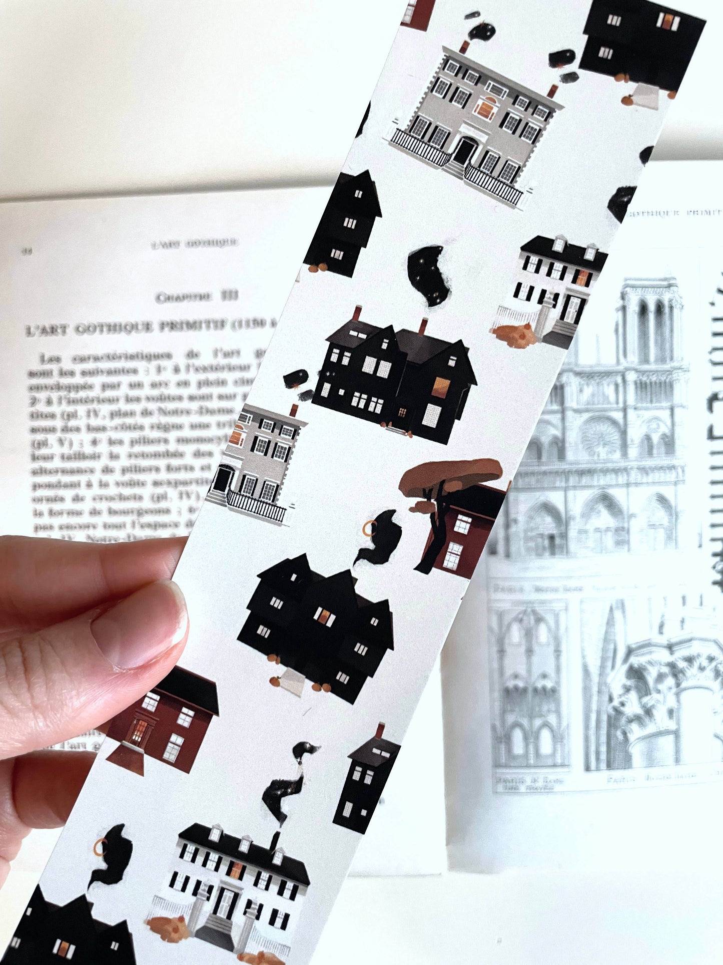 lesillustrationsdelou - Bladwijzer: huizen in Salem - The Dreamer's Bookshop.