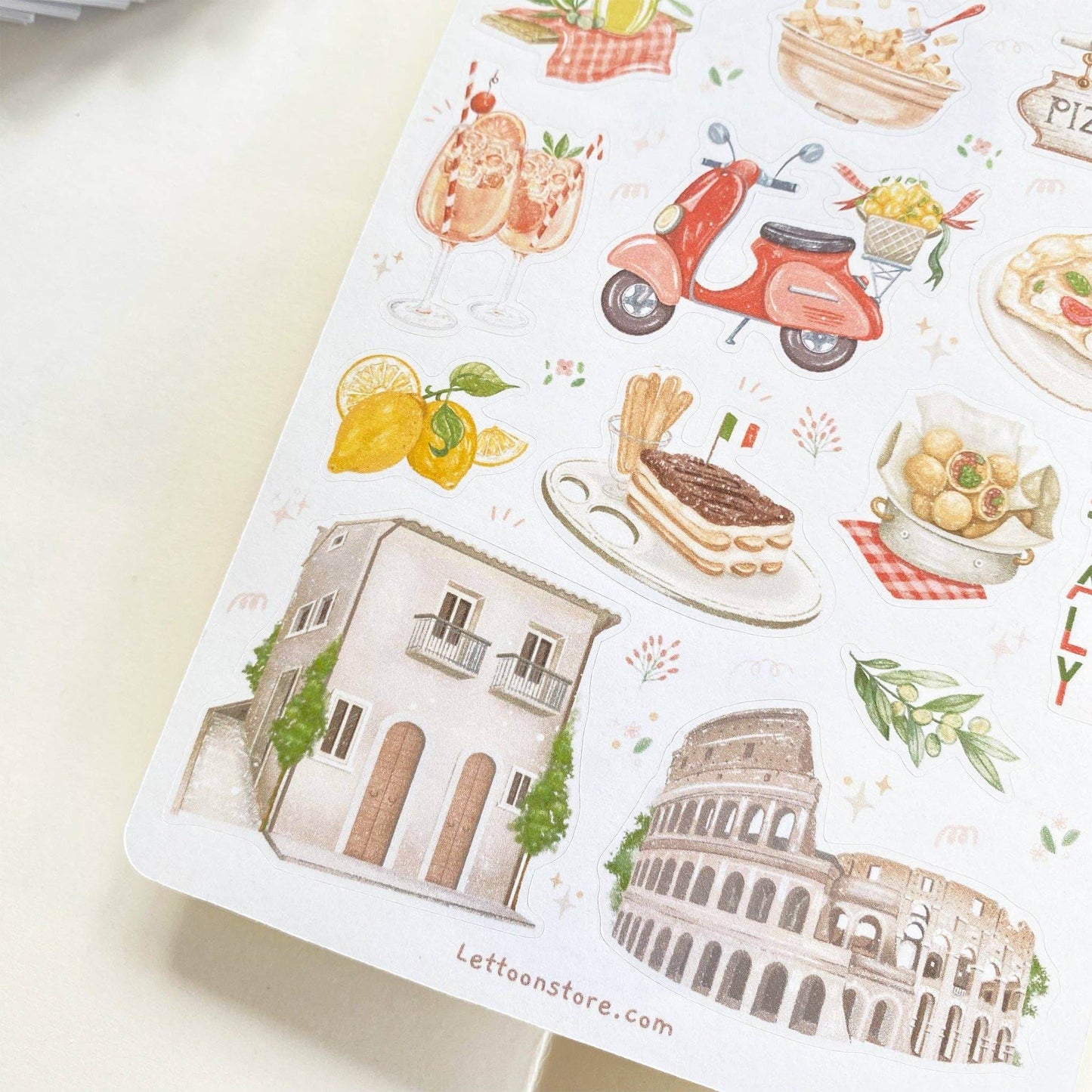 LETTOOn - Stickervel - In Love With Italy - The Dreamer's Bookshop.