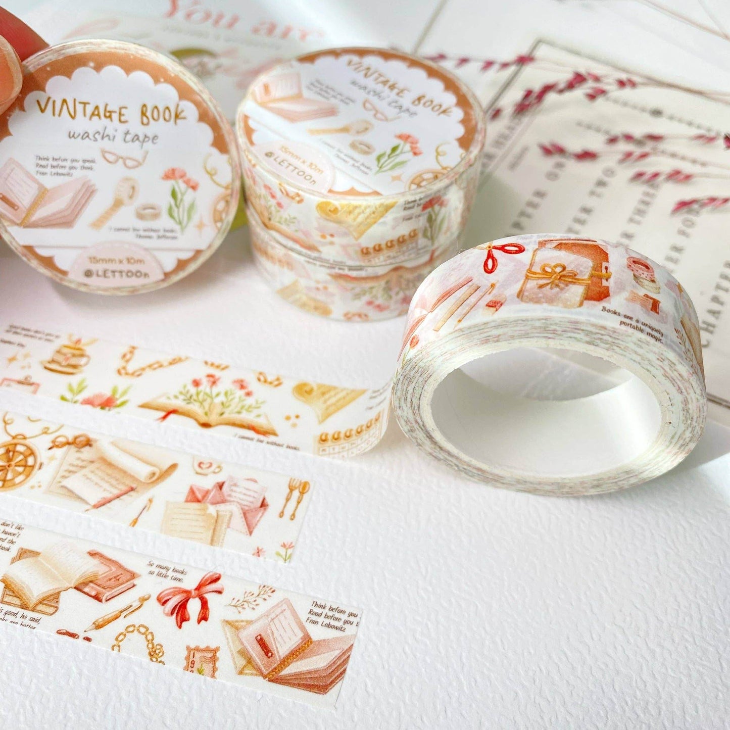 LETTOOn - Washi Tape - Vintage boek - The Dreamer's Bookshop.