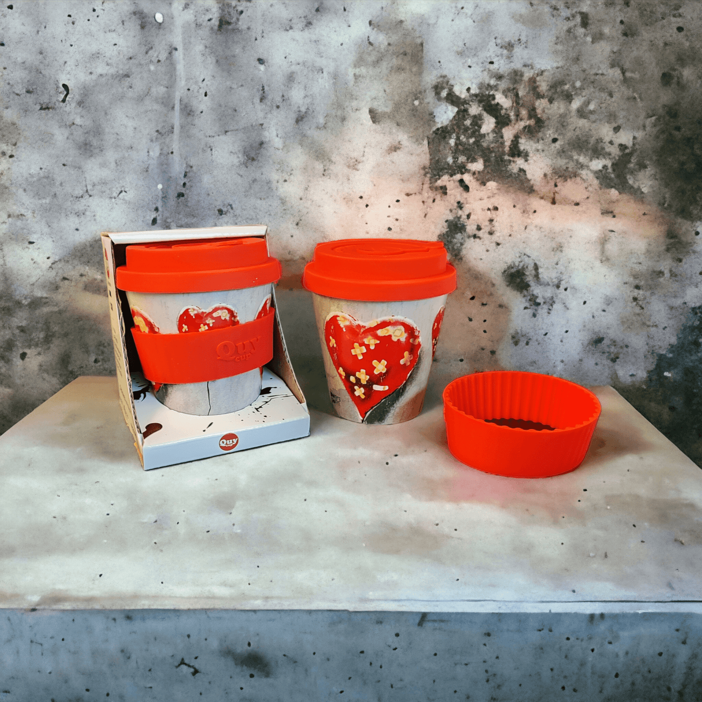 Banksy's Graffiti - Banksy Travel Cup RPET 230 ml - Hartverband - The Dreamer's Bookshop.