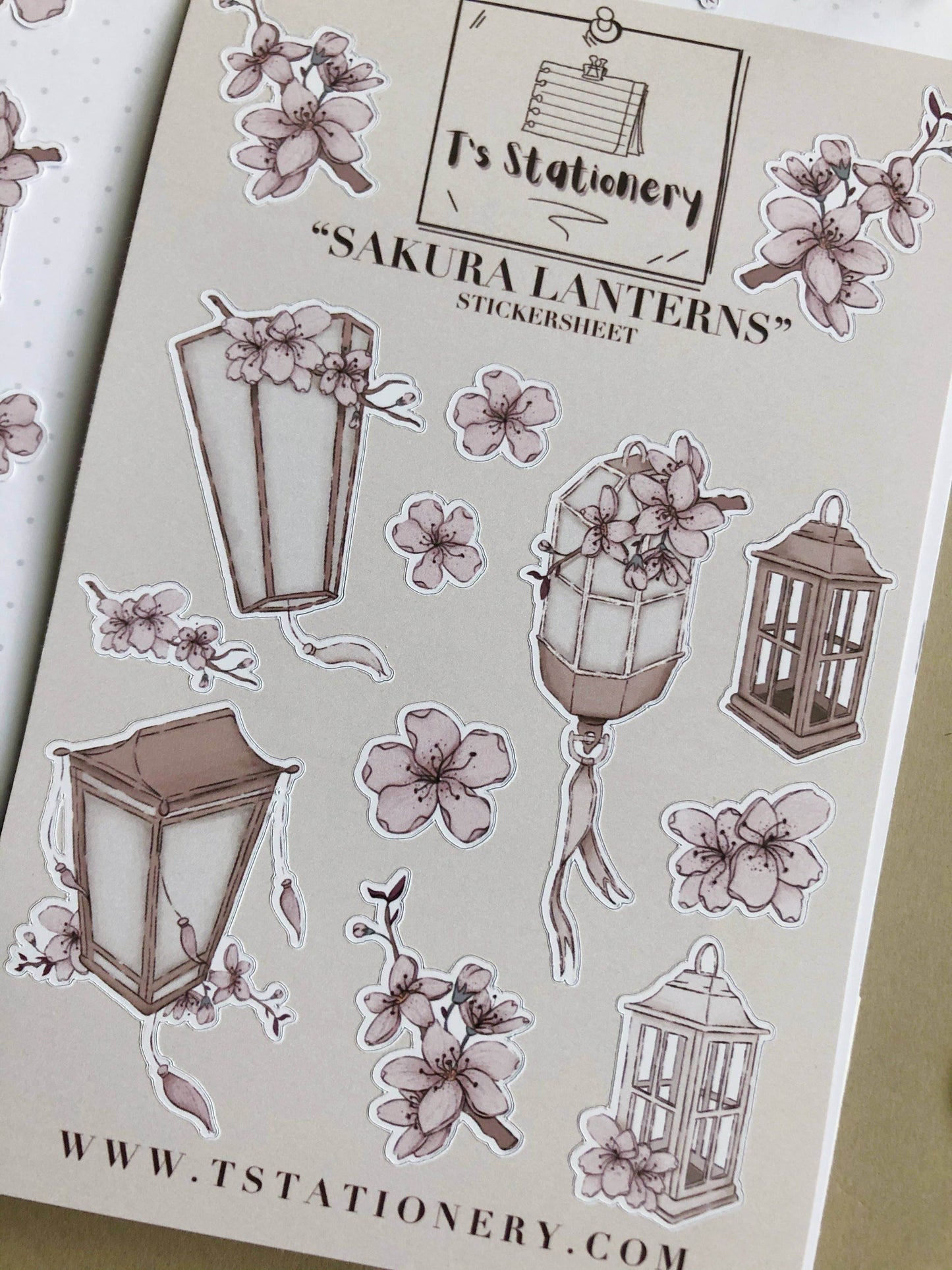 T's Stationery - „Sakura-lantaarns” - The Dreamer's Bookshop.