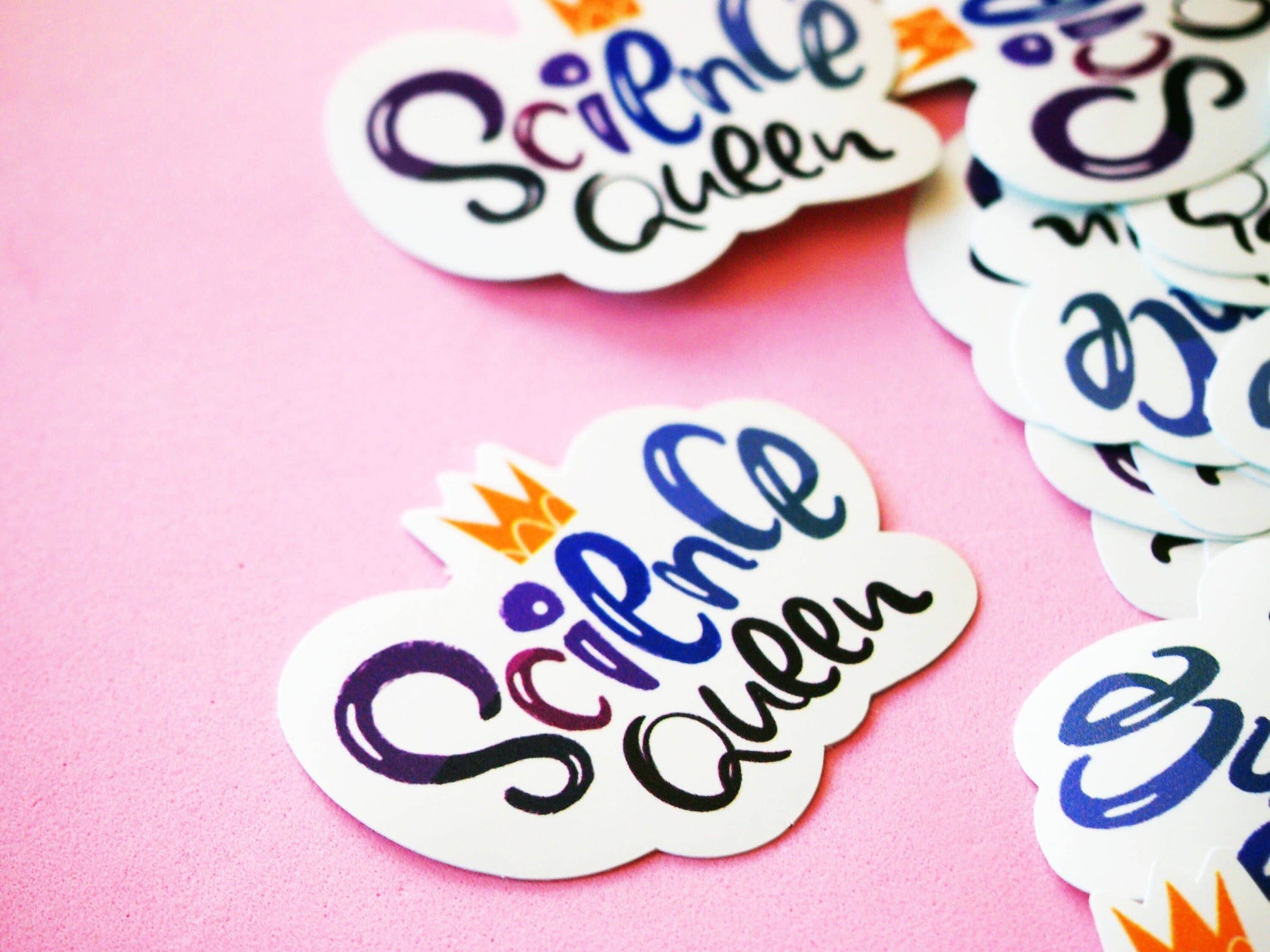 Irene Renon illustrations - Wetenschapskoningin, geschenken voor wetenschapsleraren, wetenschapsstickers, lab - The Dreamer's Bookshop.