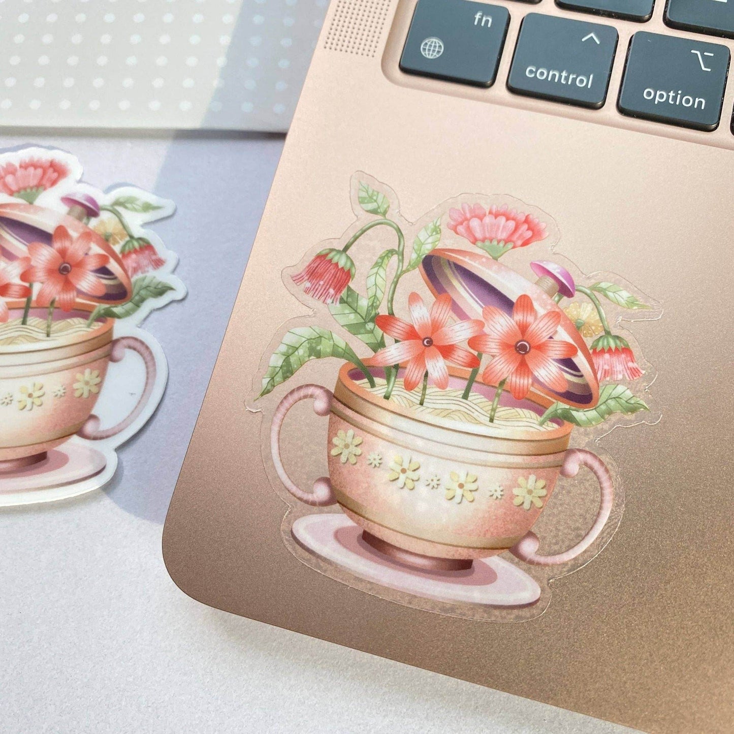 LETTOOn - Heldere vinylsticker - Botanische noedels - The Dreamer's Bookshop.