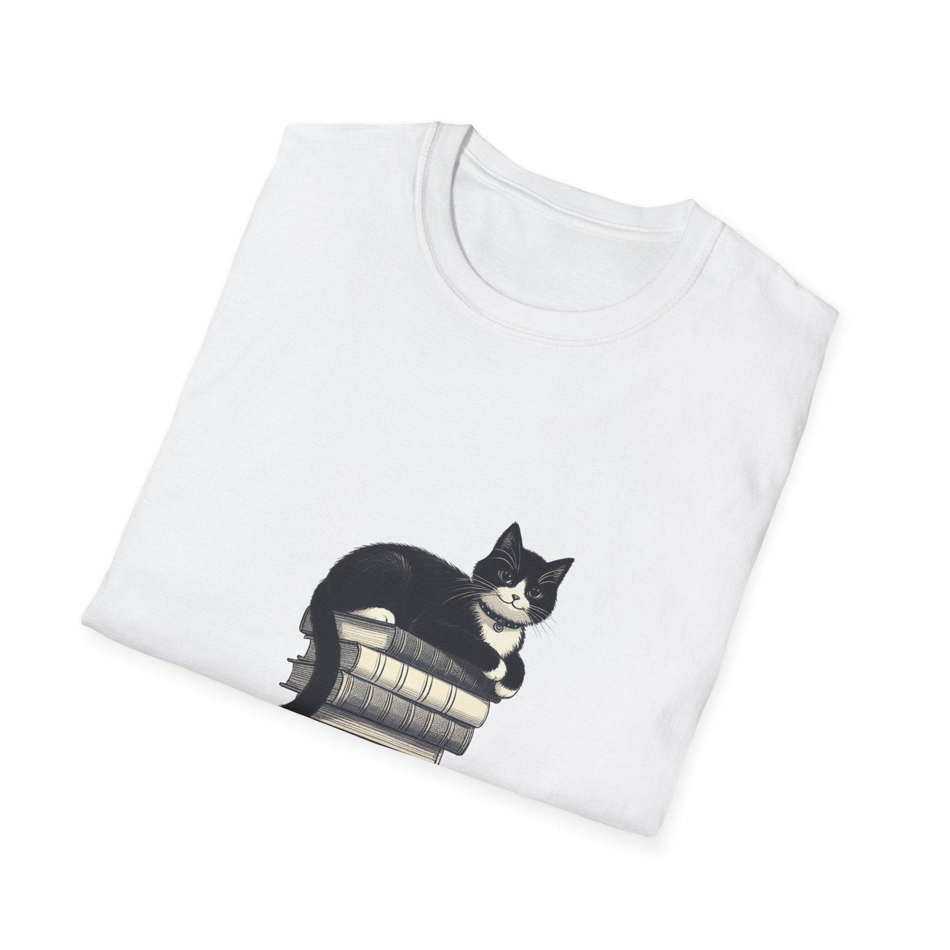 Unisex Softstyle T-Shirt - Vintage Cat Book Stack Bookaddict - The Dreamer's Bookshop.