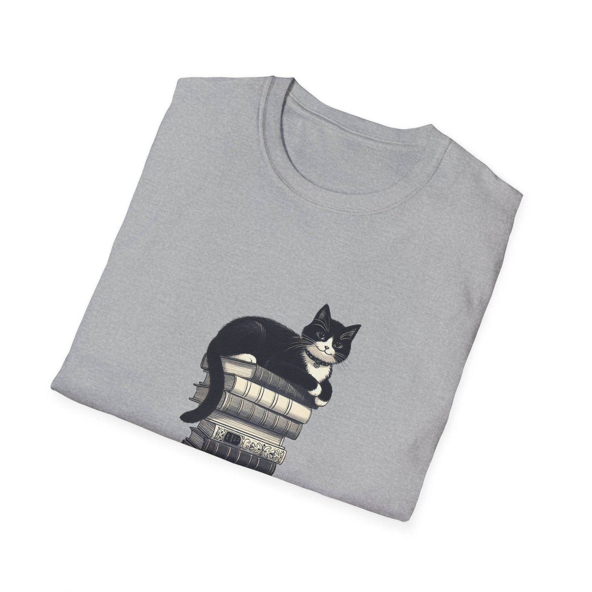 Unisex Softstyle T-Shirt - Vintage Cat Book Stack Booklover - The Dreamer's Bookshop.
