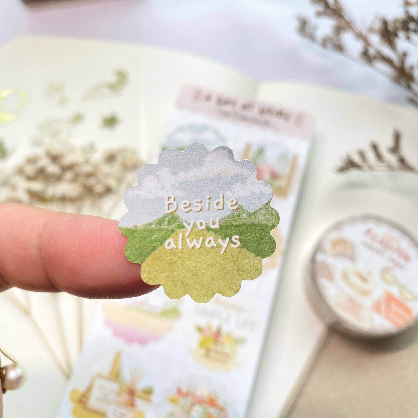 LETTOOn - Stickervel - Een dag thuis - The Dreamer's Bookshop.