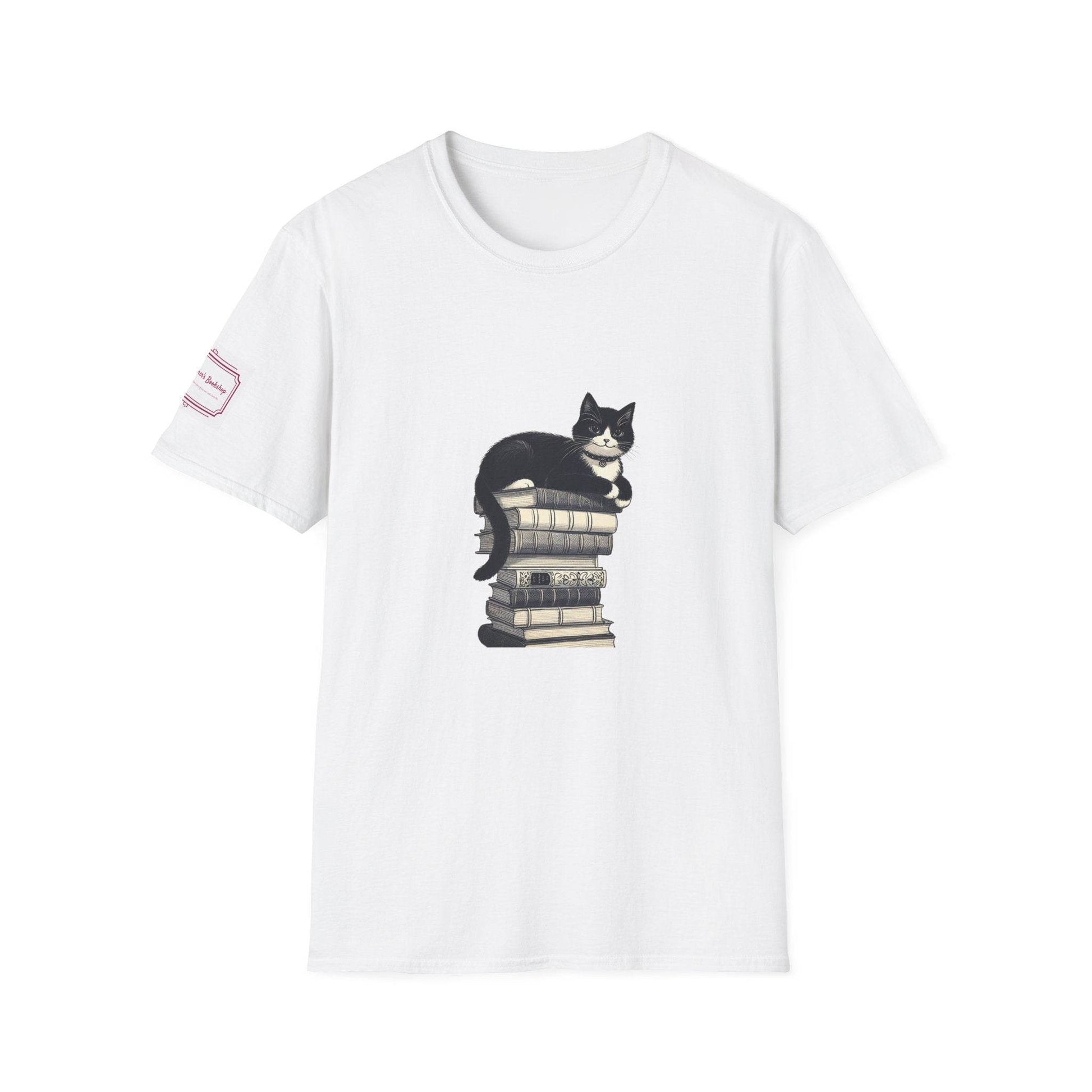 Unisex Softstyle T-Shirt - Vintage Cat Book Stack Bookaddict - The Dreamer's Bookshop.