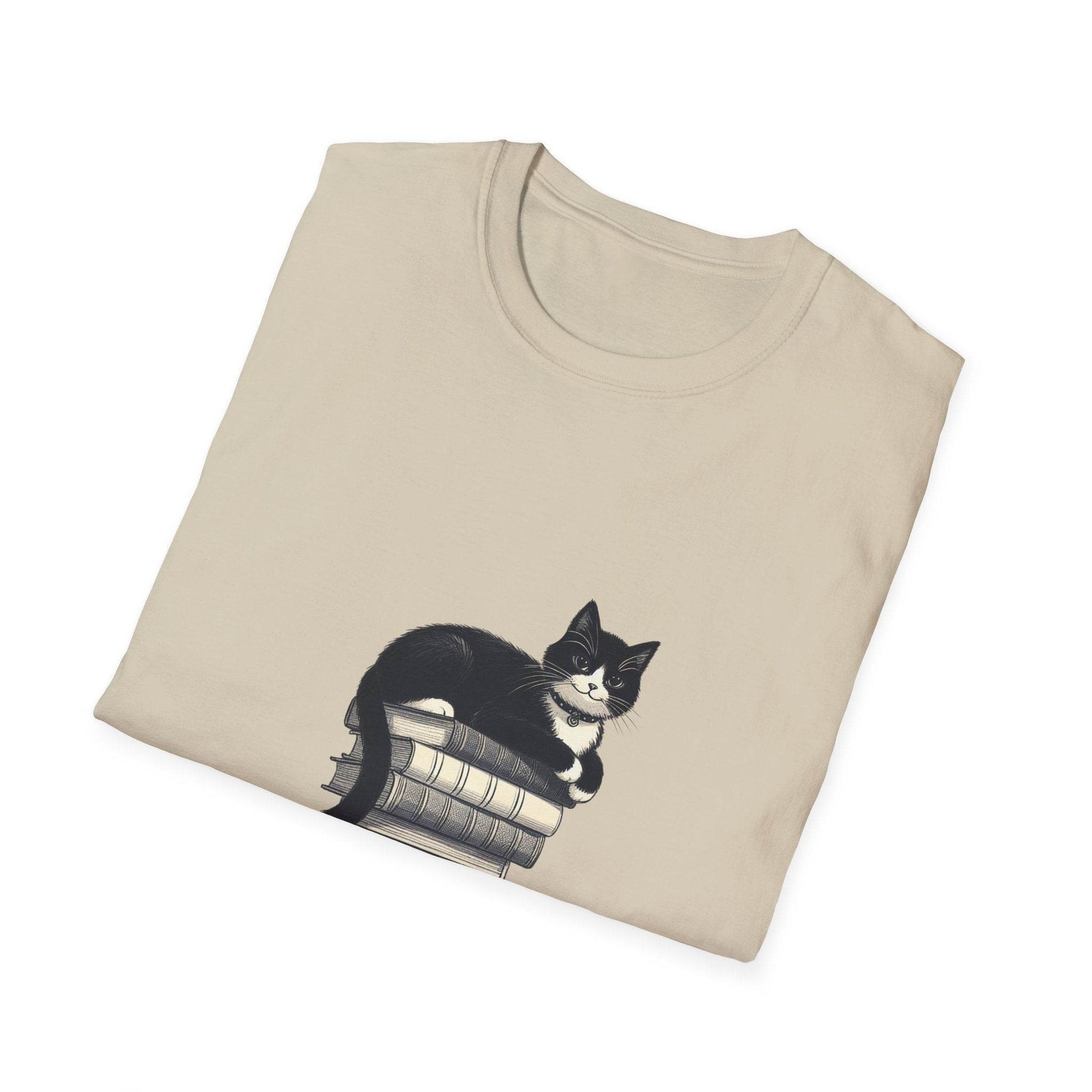 Unisex Softstyle T-Shirt - Vintage Cat Book Stack Bookaddict - The Dreamer's Bookshop.