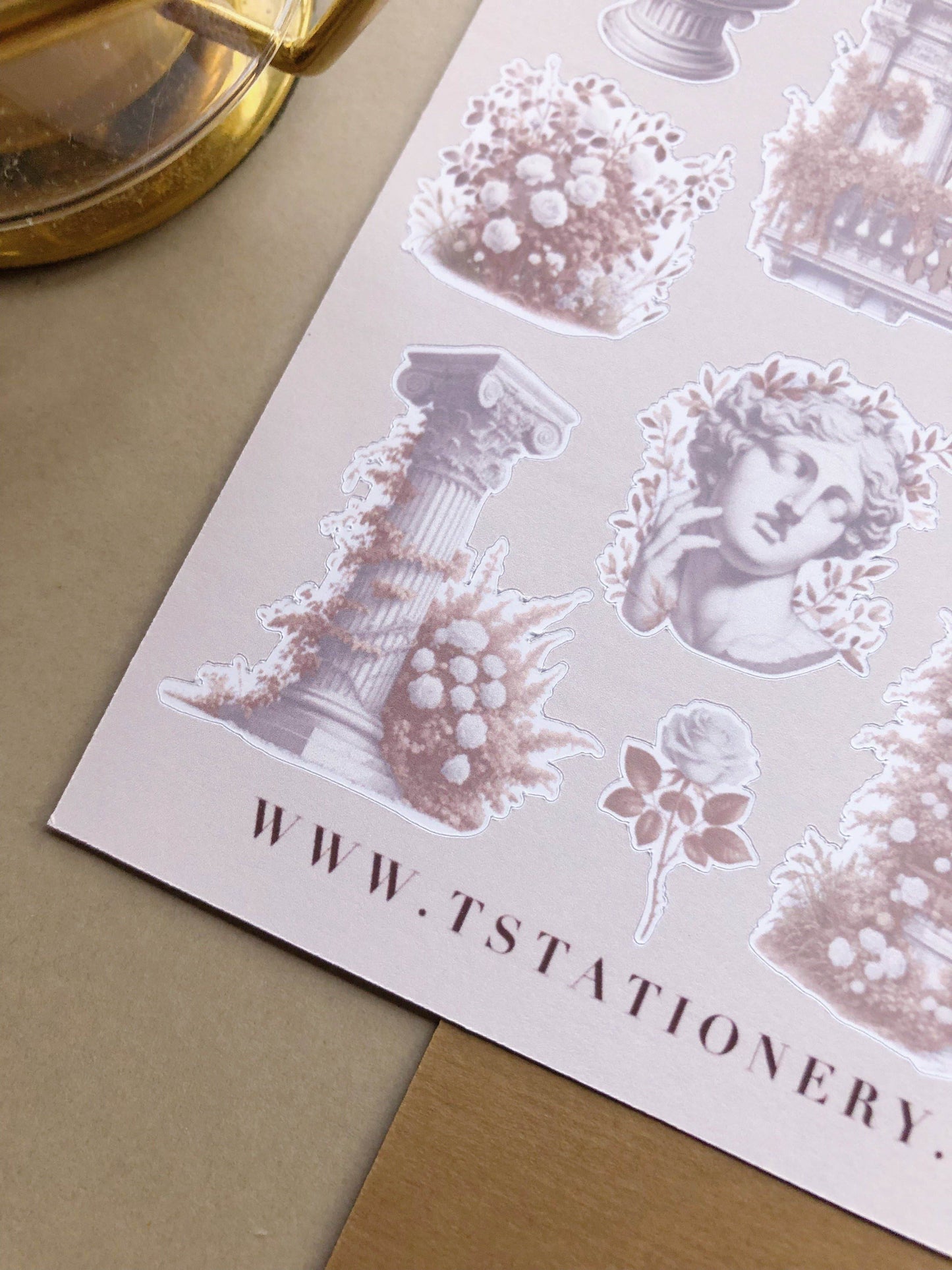 T's Stationery - Stickervel „Light Academia Garden” - The Dreamer's Bookshop.