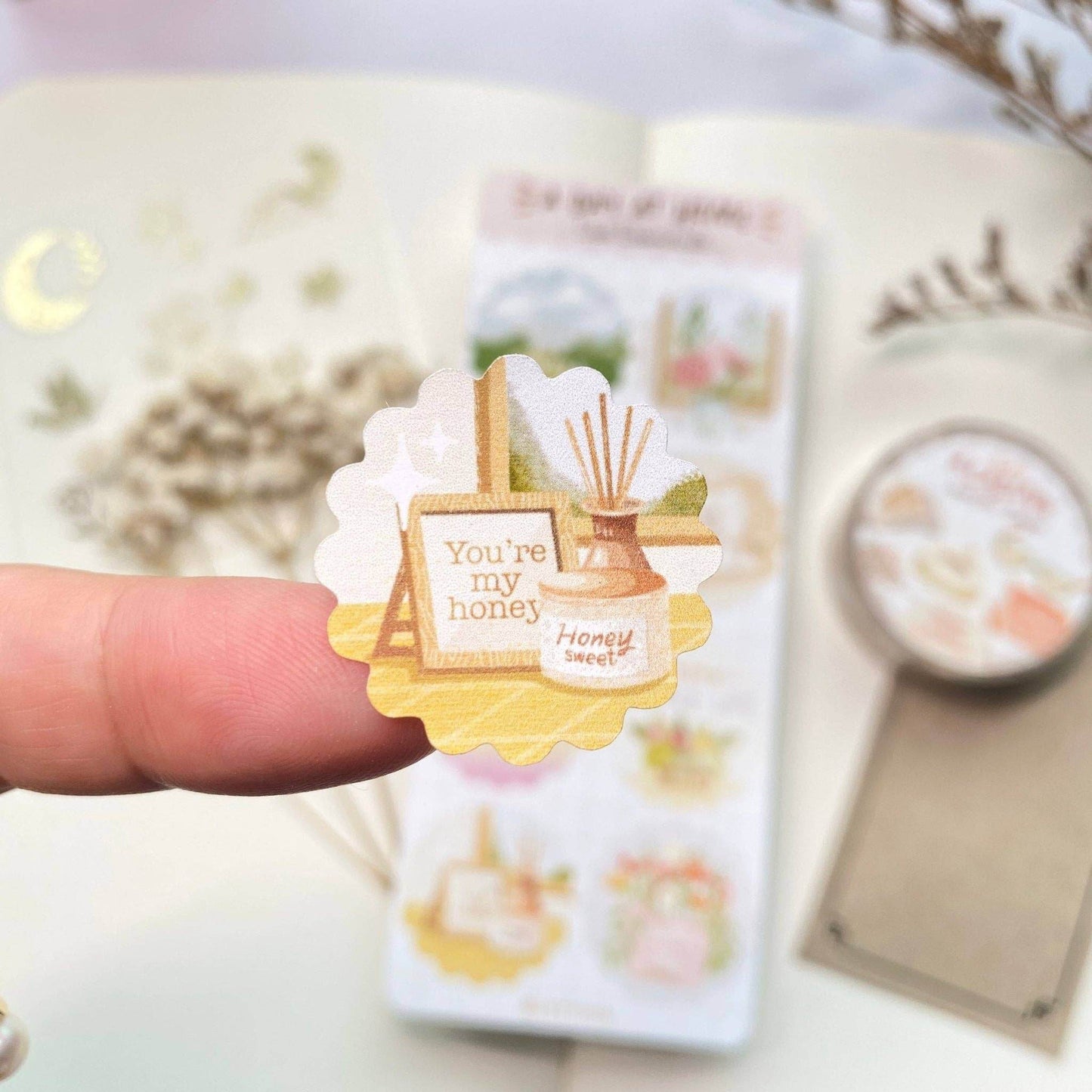 LETTOOn - Stickervel - Een dag thuis - The Dreamer's Bookshop.