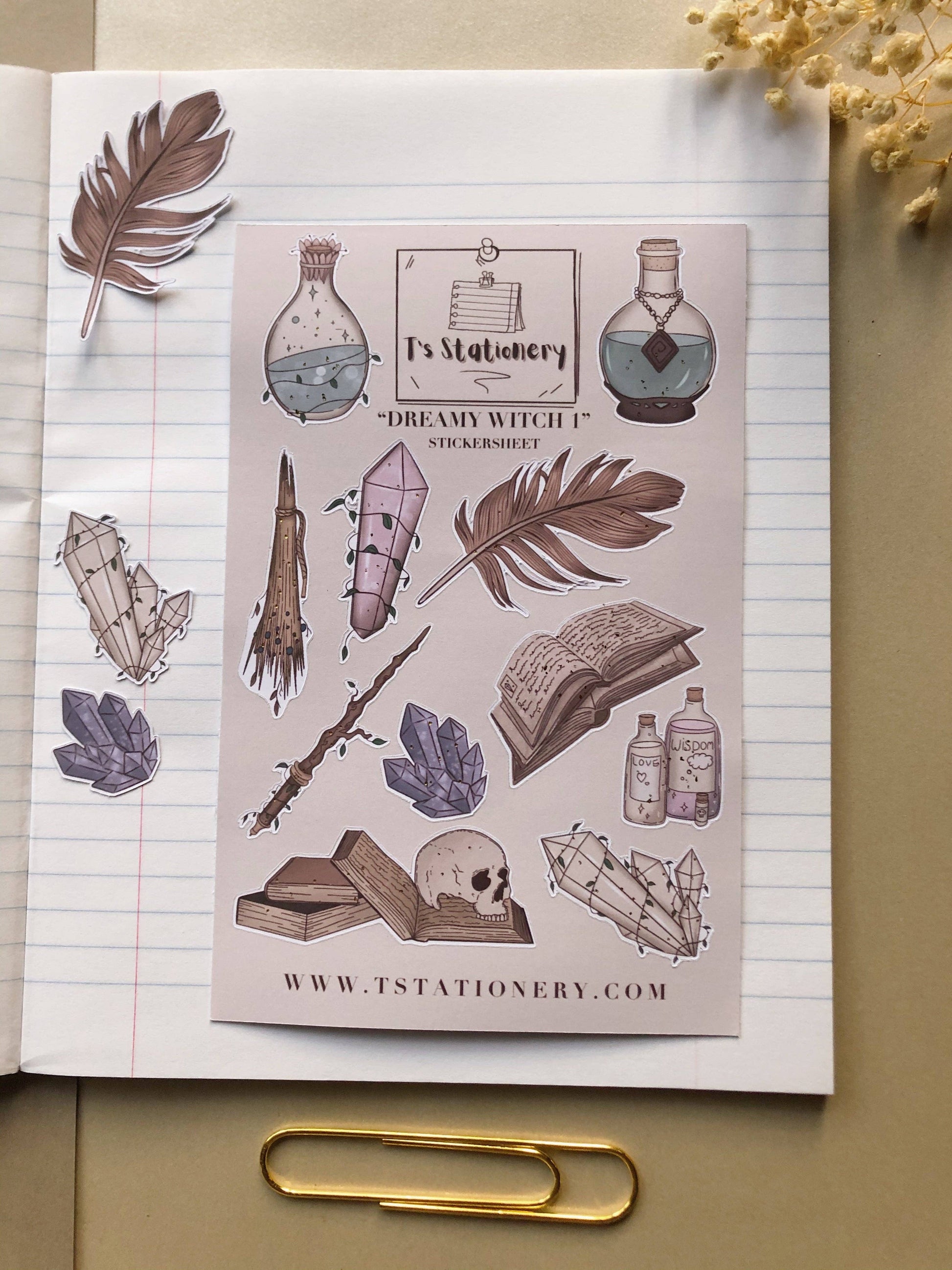 T's Stationery - „Dromerige heks 1" - The Dreamer's Bookshop.
