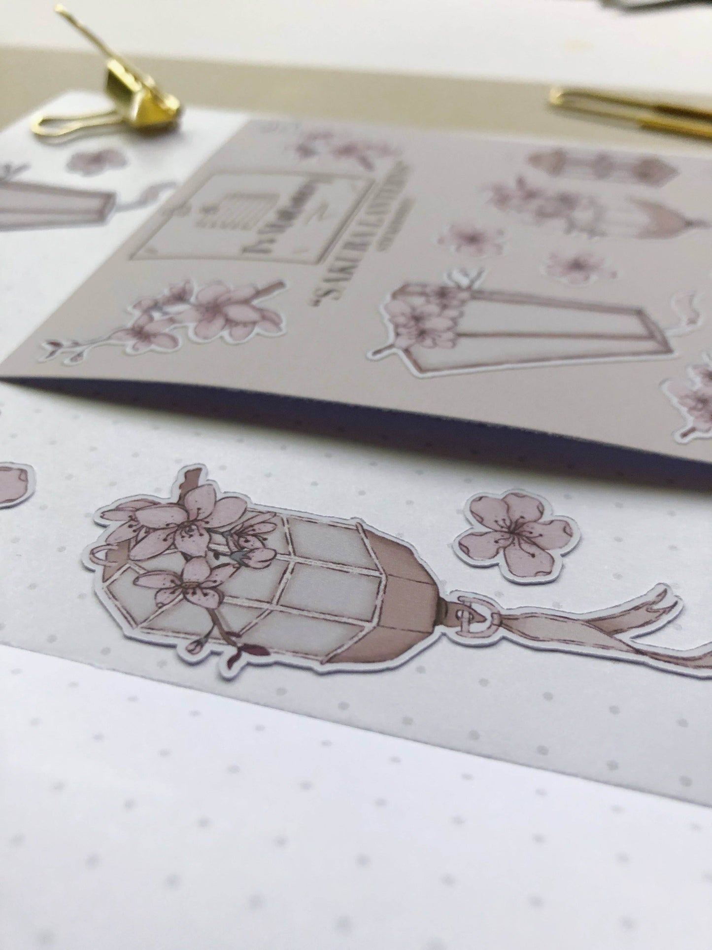 T's Stationery - „Sakura-lantaarns” - The Dreamer's Bookshop.