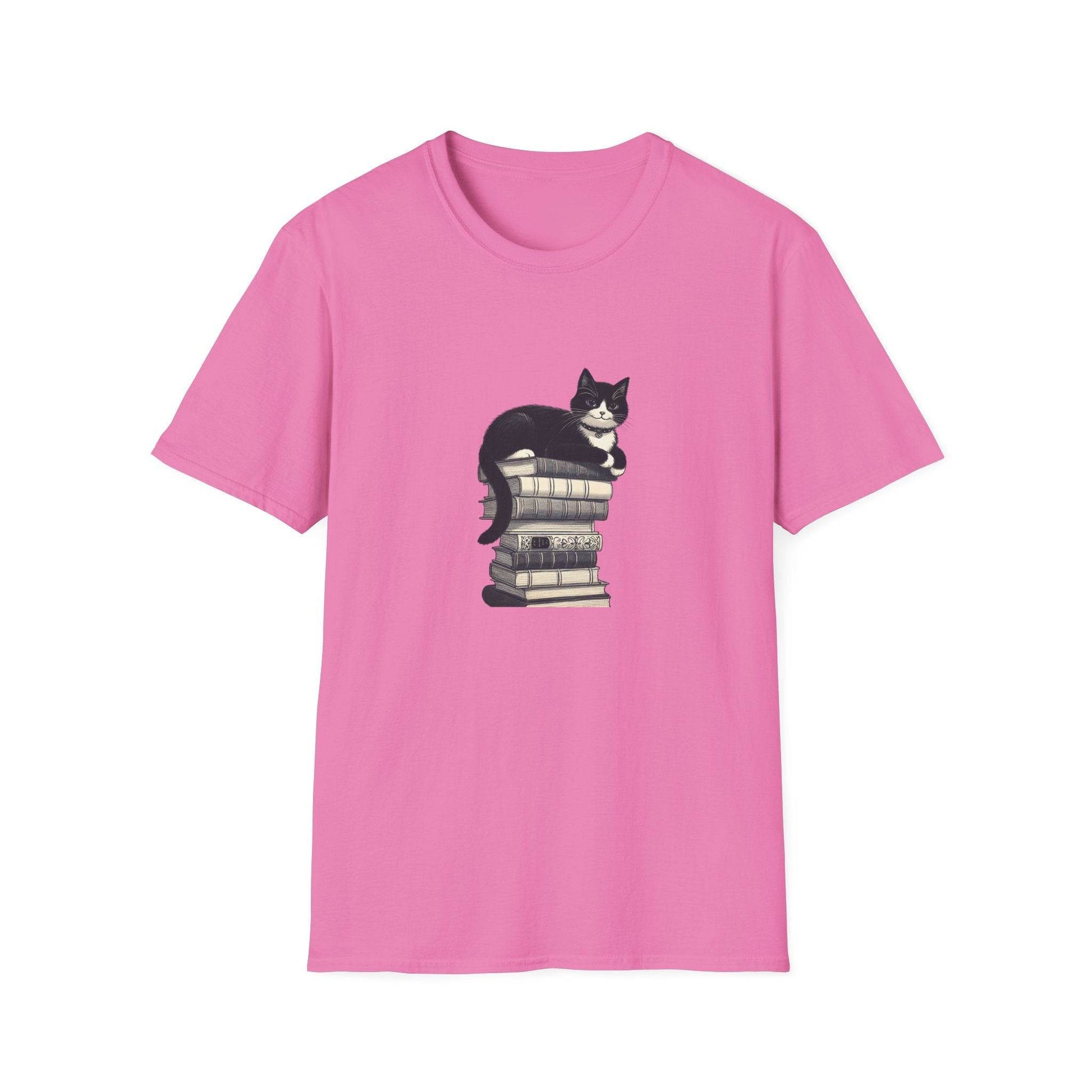 Unisex Softstyle T-Shirt - Vintage Cat Book Stack Booklover - The Dreamer's Bookshop.