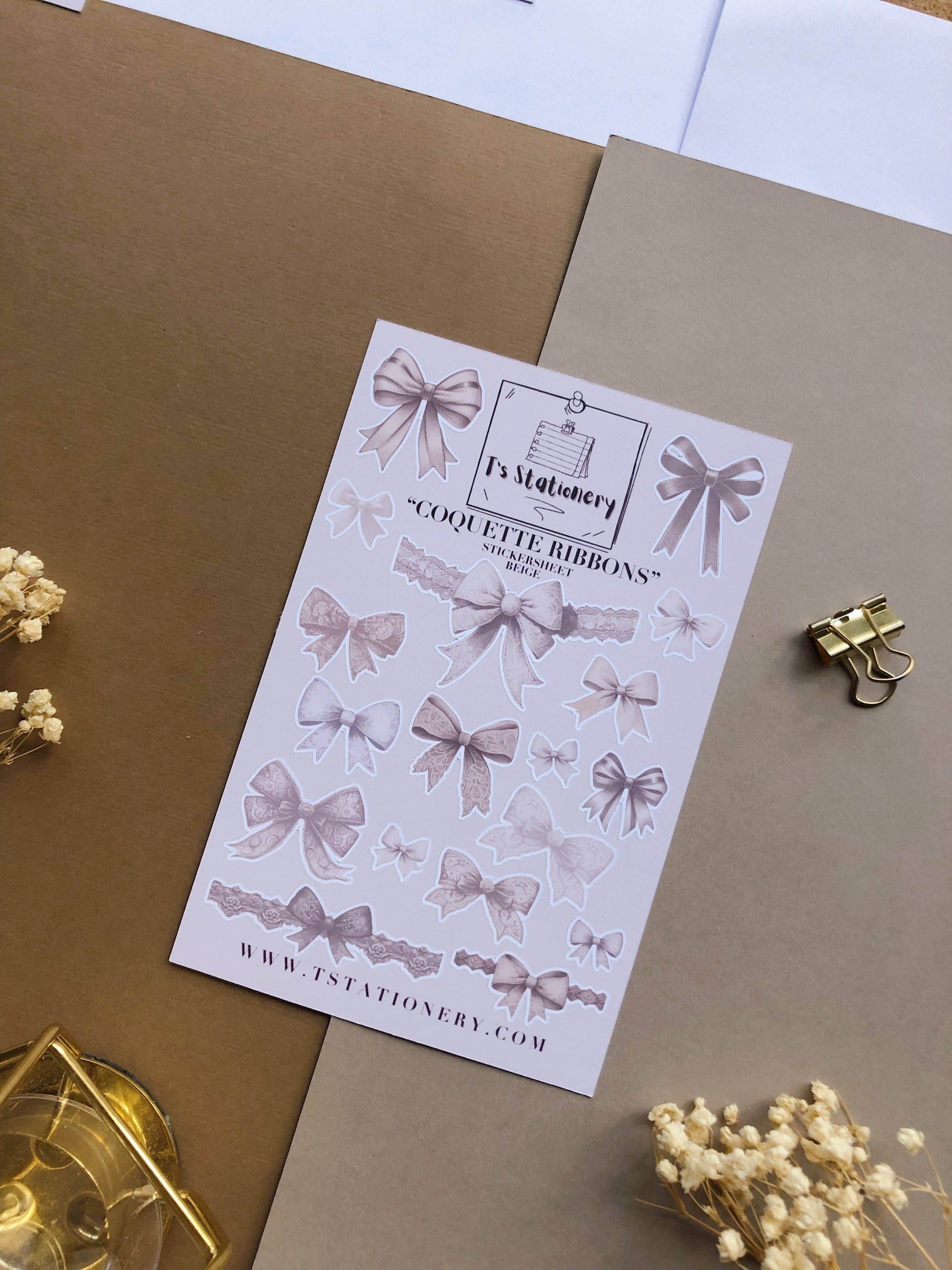 T's Stationery - Stickervel „Coquette Ribons” - The Dreamer's Bookshop.