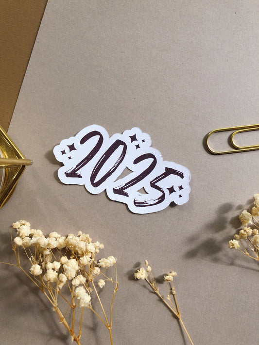 T's Stationery - „2025" gestanste sticker - The Dreamer's Bookshop.