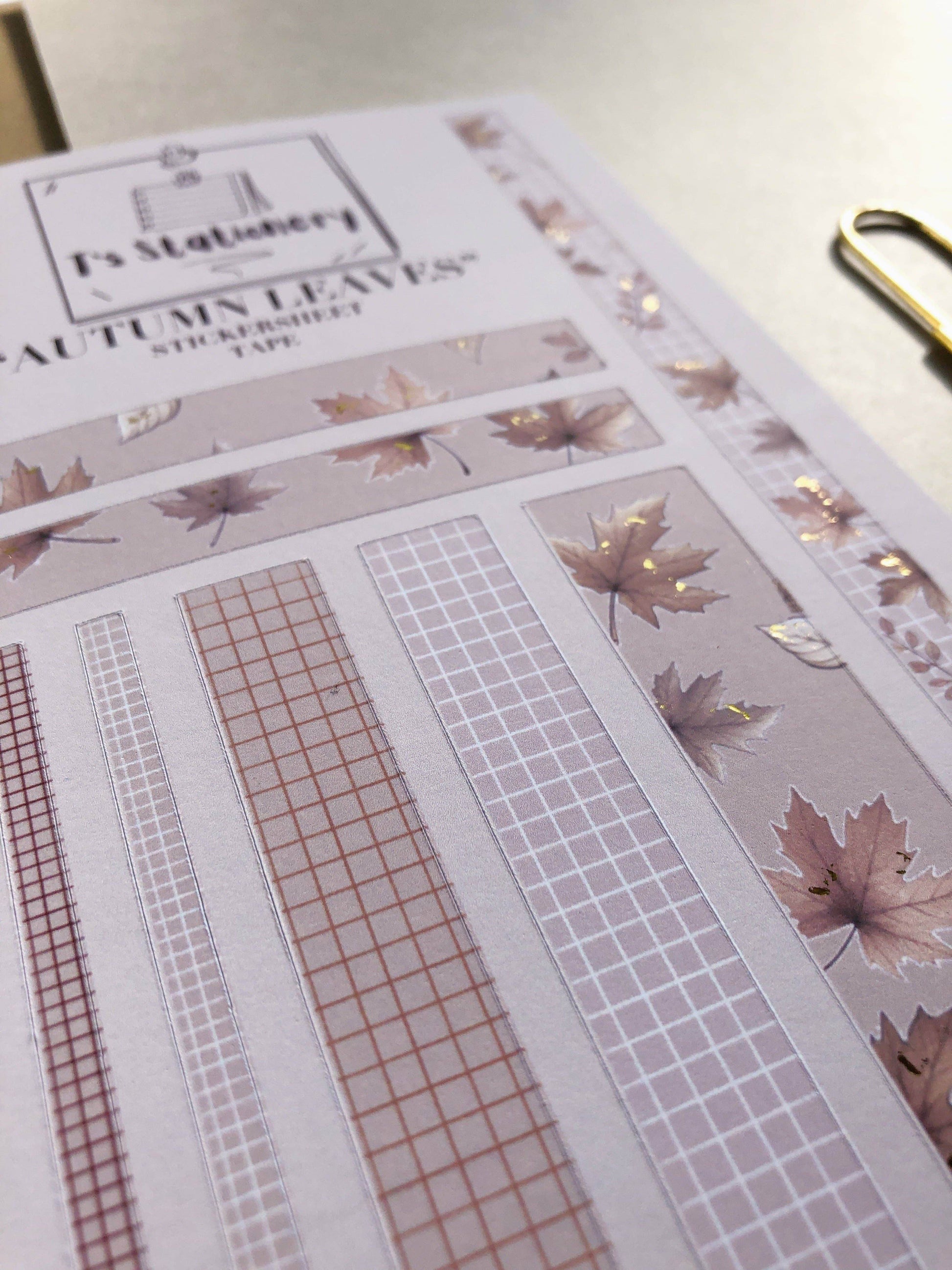 T's Stationery - Stickertape met goudfolie „Autumnal Leaves” (kastanjebruin) - The Dreamer's Bookshop.