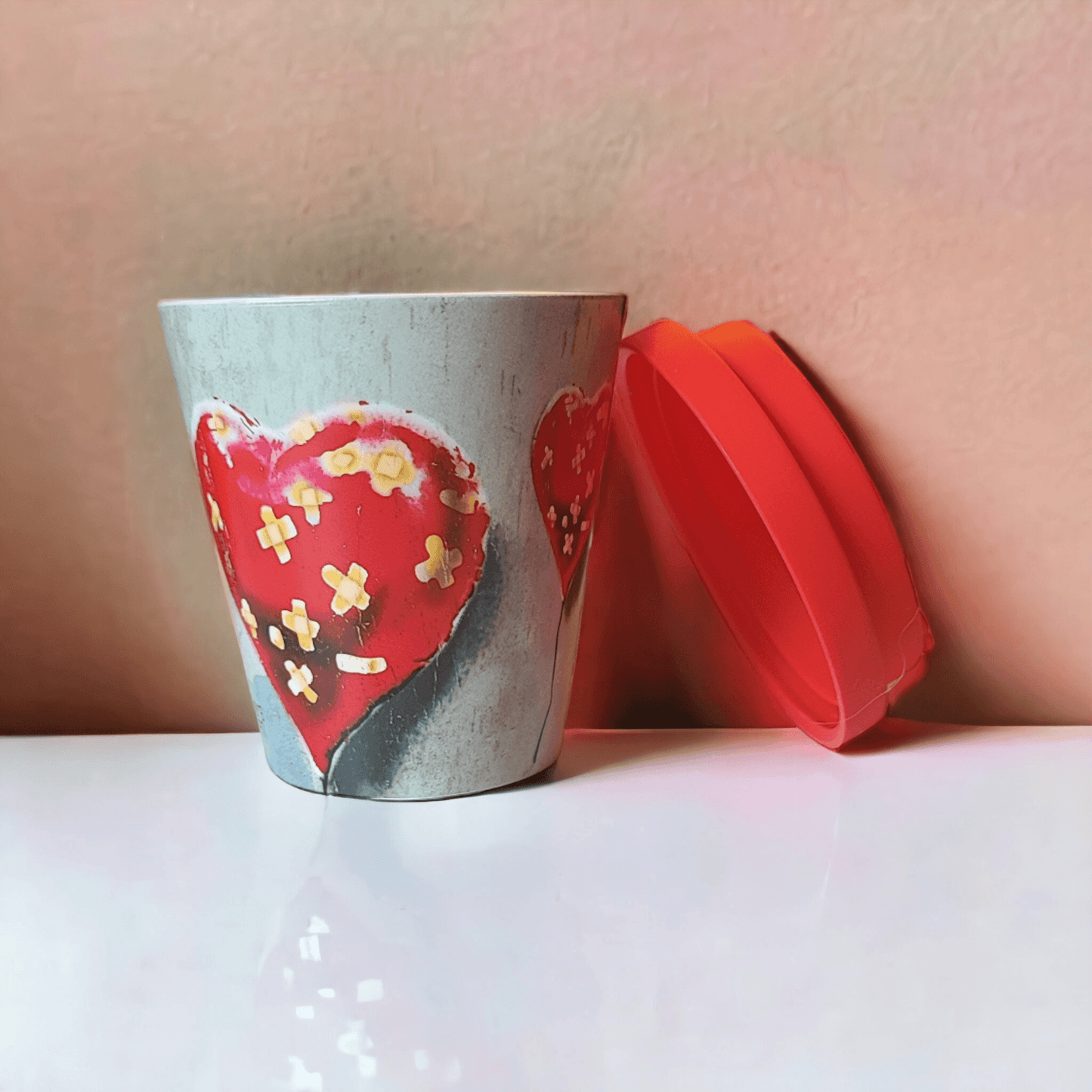 Banksy's Graffiti - Banksy Travel Cup RPET 230 ml - Hartverband - The Dreamer's Bookshop.