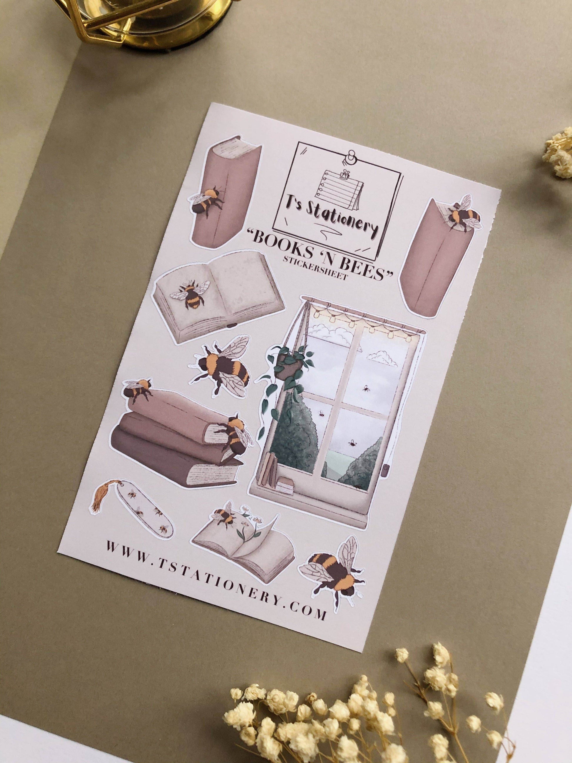 T's Stationery - „Books 'n Bees” - The Dreamer's Bookshop.
