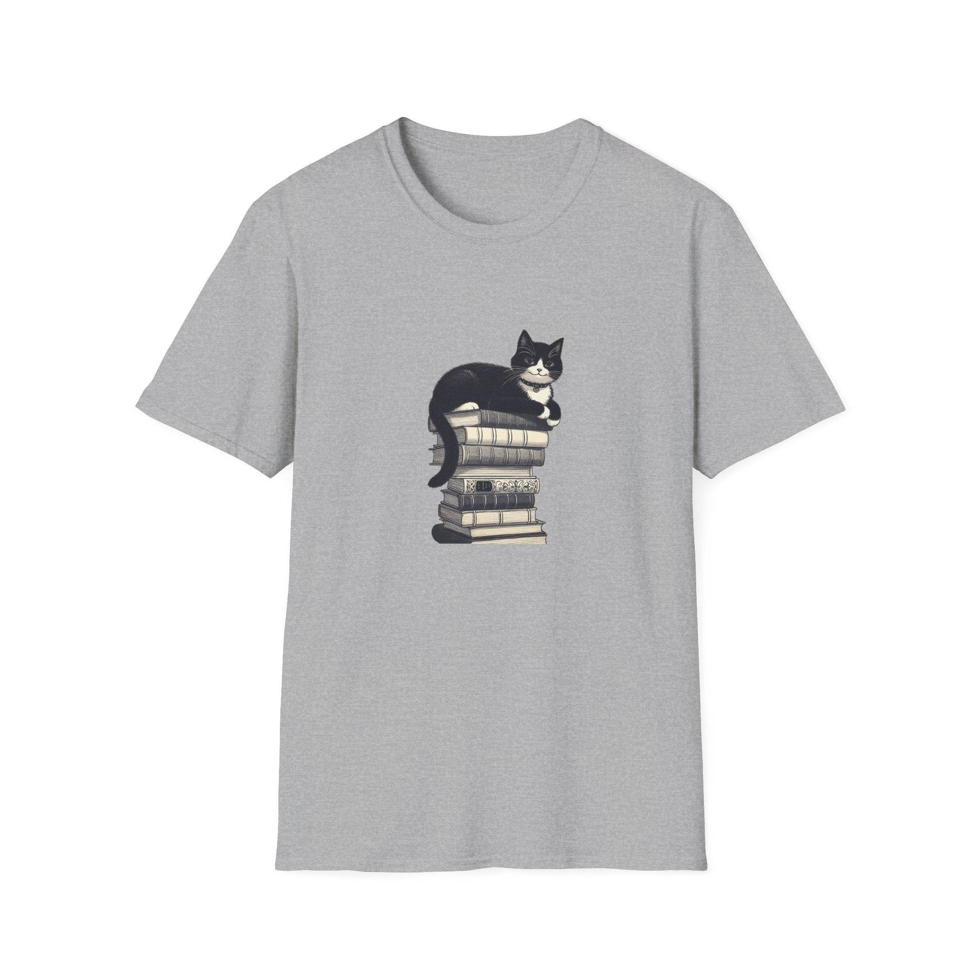Unisex Softstyle T-Shirt - Vintage Cat Book Stack Booklover - The Dreamer's Bookshop.