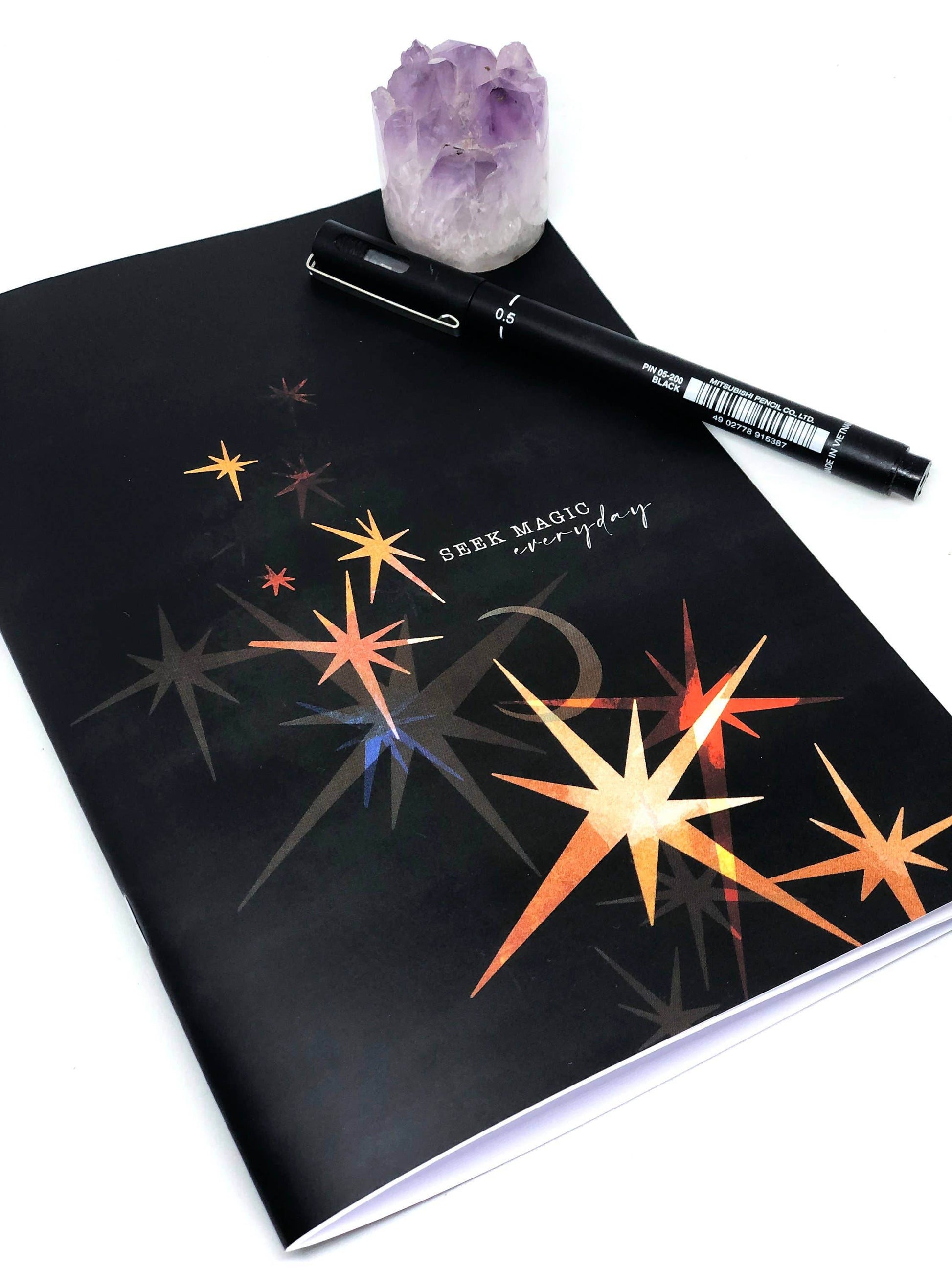 Seek Magic Everyday A5 notitieboek - The Dreamer's Bookshop.