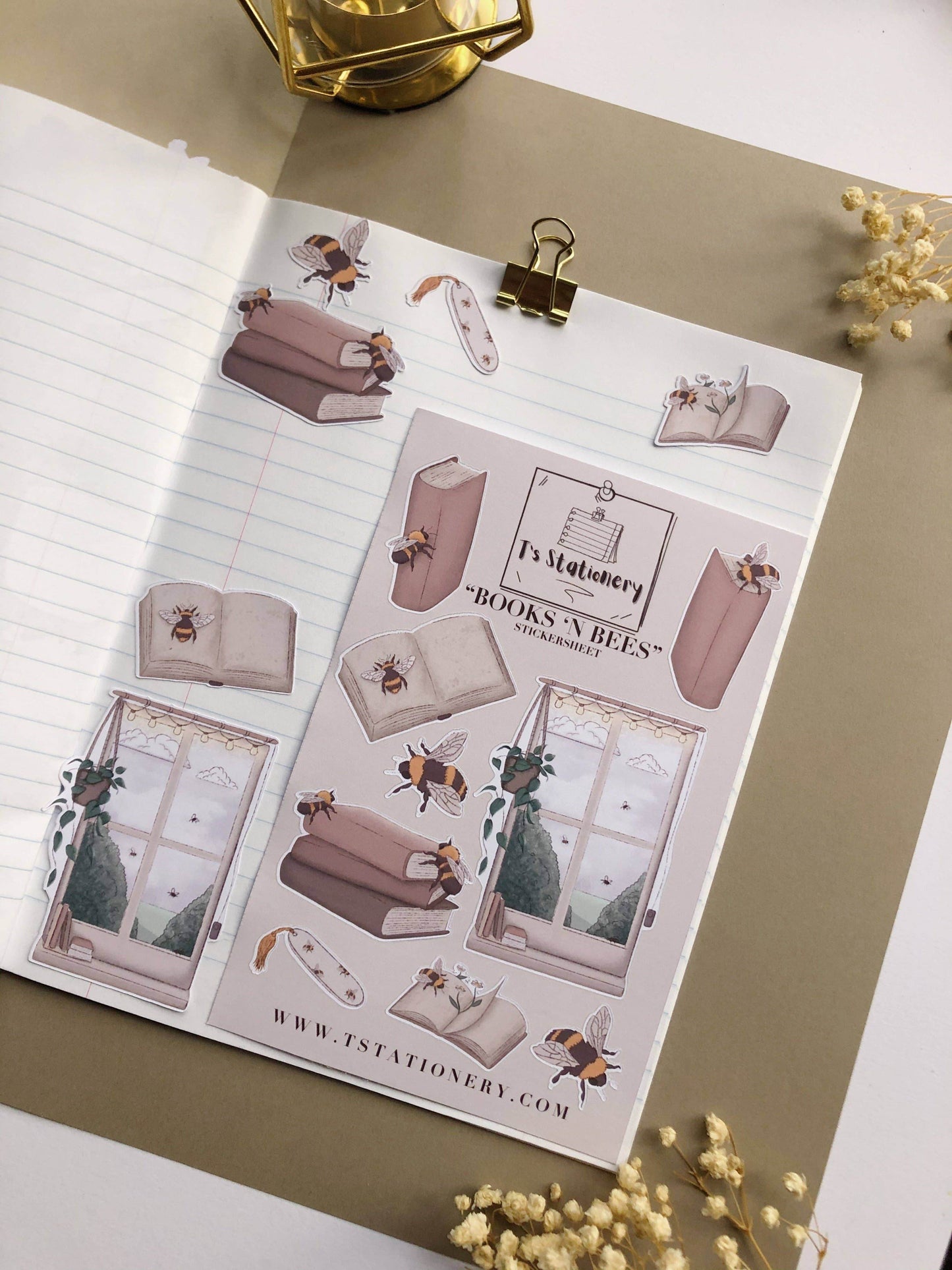 T's Stationery - „Books 'n Bees” - The Dreamer's Bookshop.