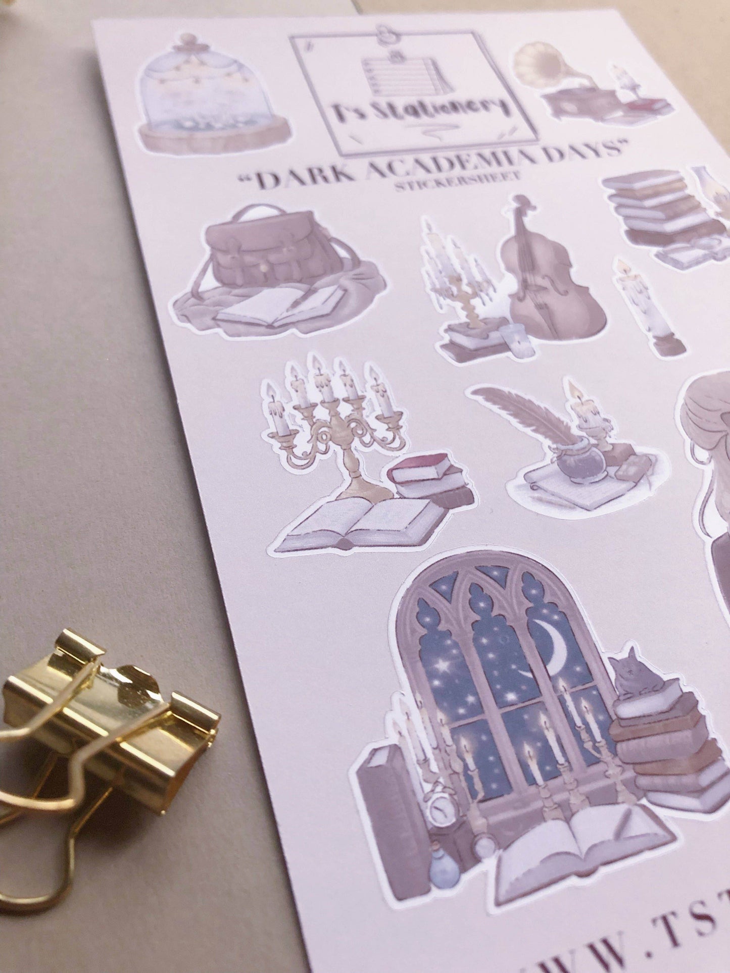 T's Stationery - Stickervel „Dark Academia Days” - The Dreamer's Bookshop.