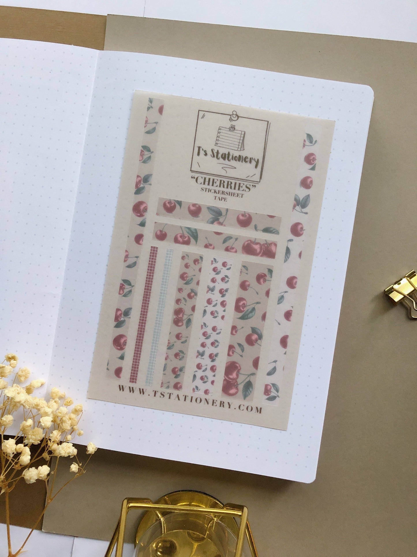 T's Stationery - Stickerveltape „Cherry” (WASHI) - The Dreamer's Bookshop.