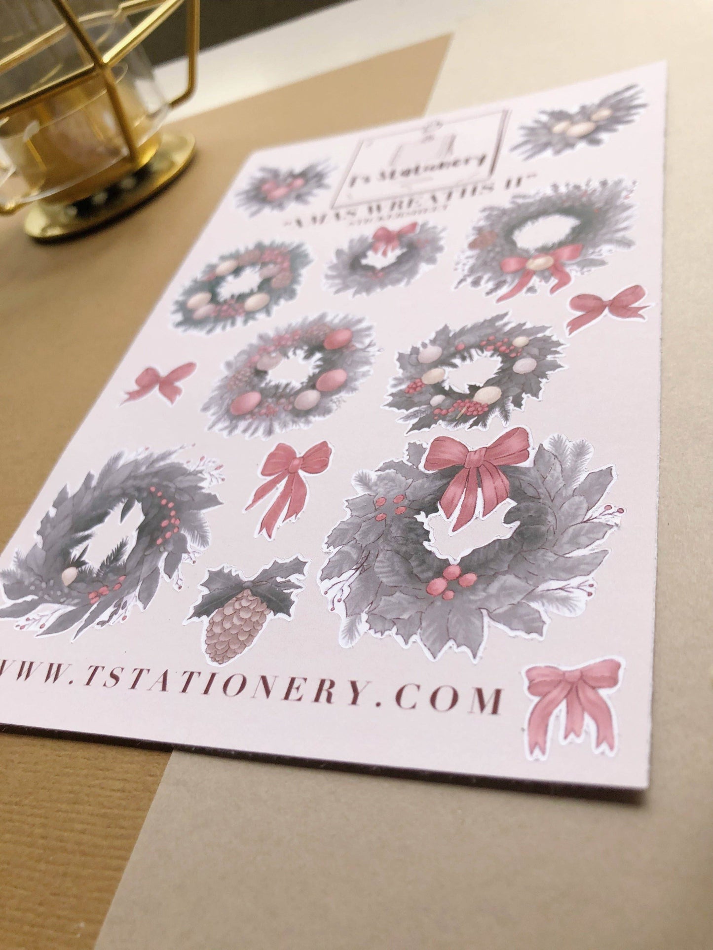 T's Stationery - „Kransen II” - The Dreamer's Bookshop.