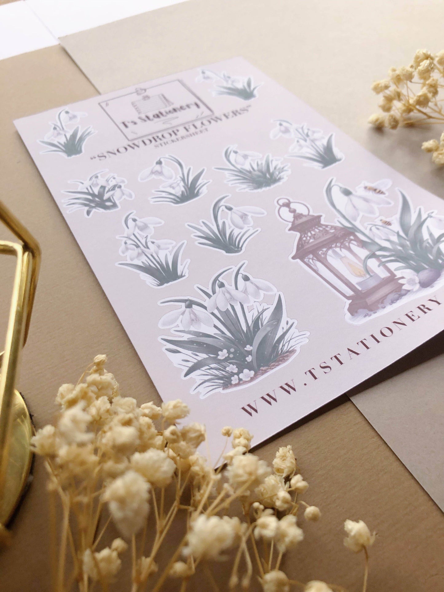 T's Stationery - Stickervel „Snowdrop Flowers” - The Dreamer's Bookshop.