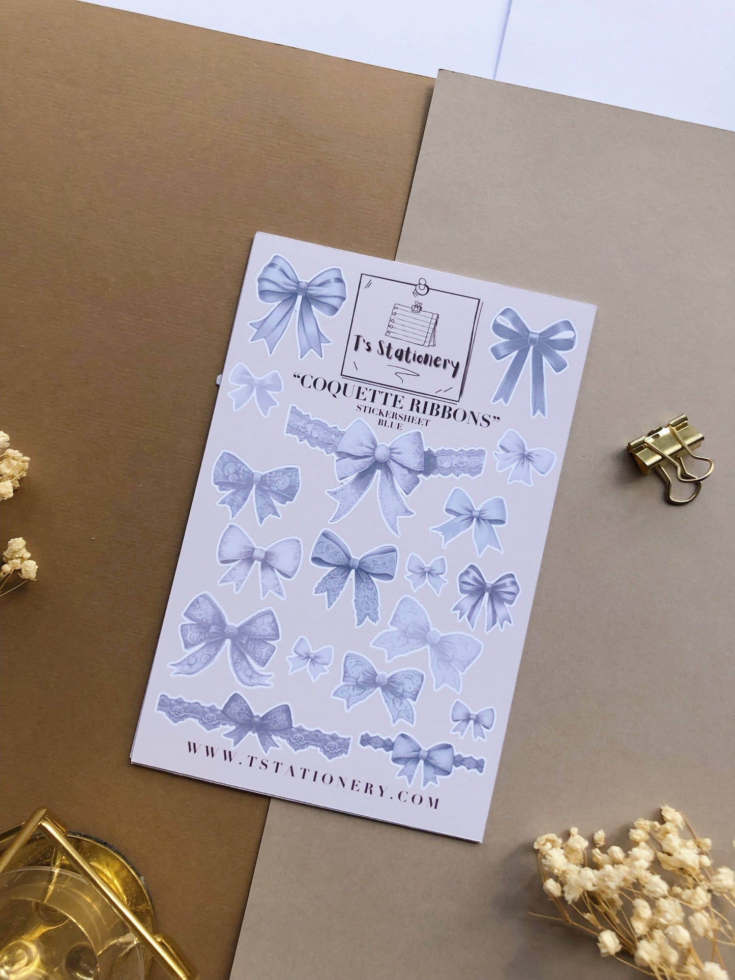 T's Stationery - Stickervel „Coquette Ribons” - The Dreamer's Bookshop.