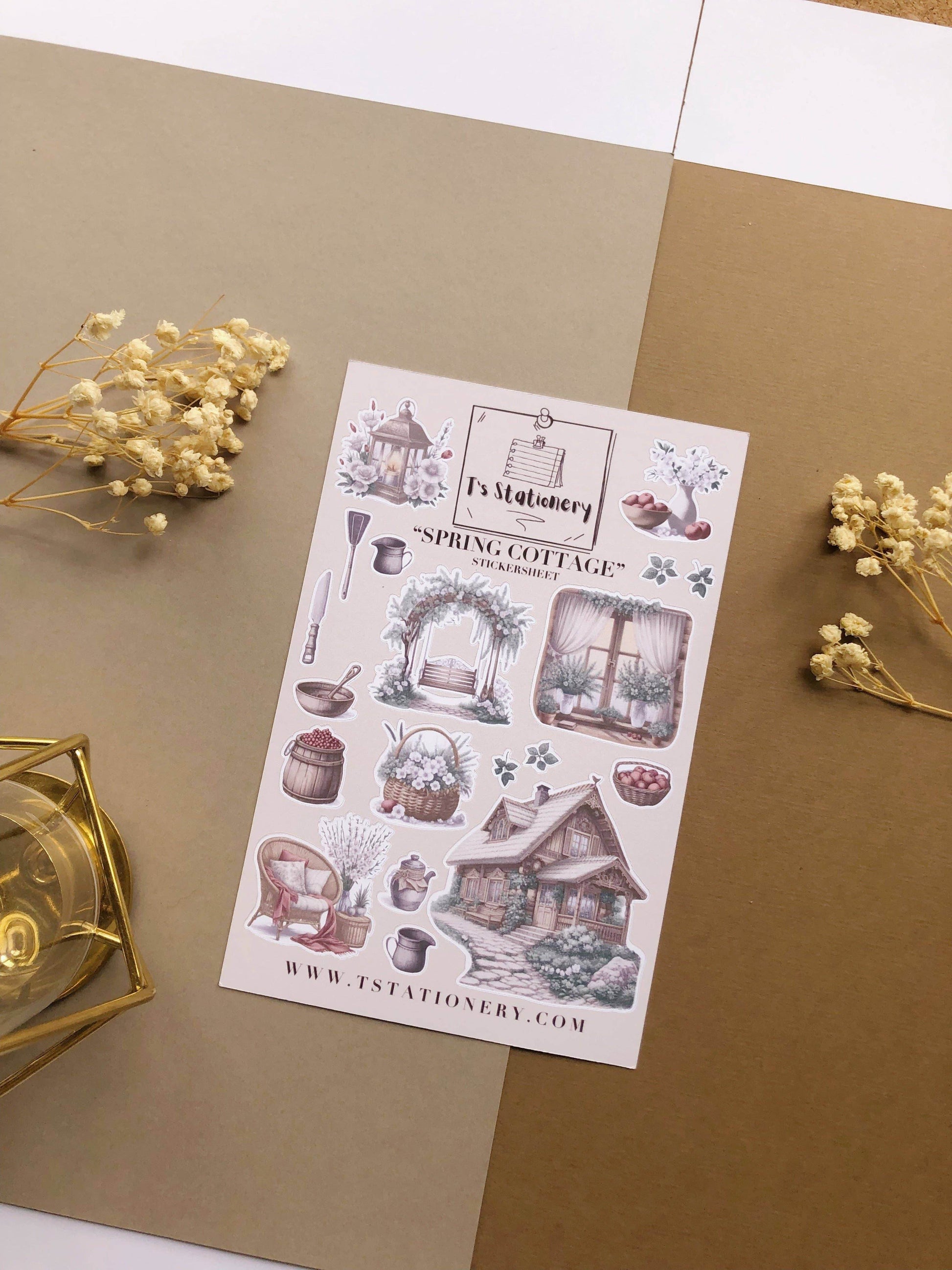 T's Stationery - Stickervel „Spring Cottage” - The Dreamer's Bookshop.