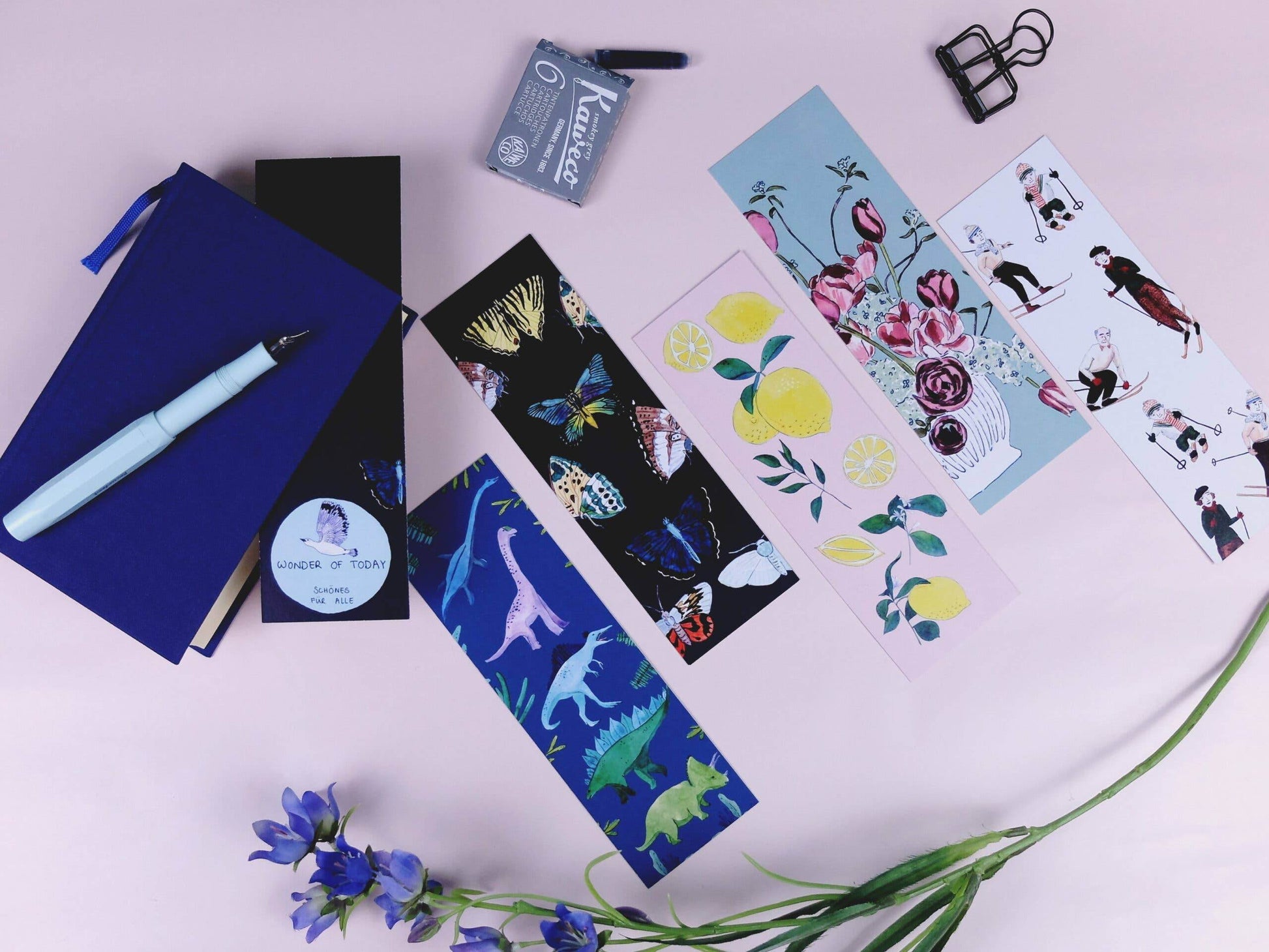 Wonder Of Today - Bookmark flower vaas - The Dreamer's Bookshop.