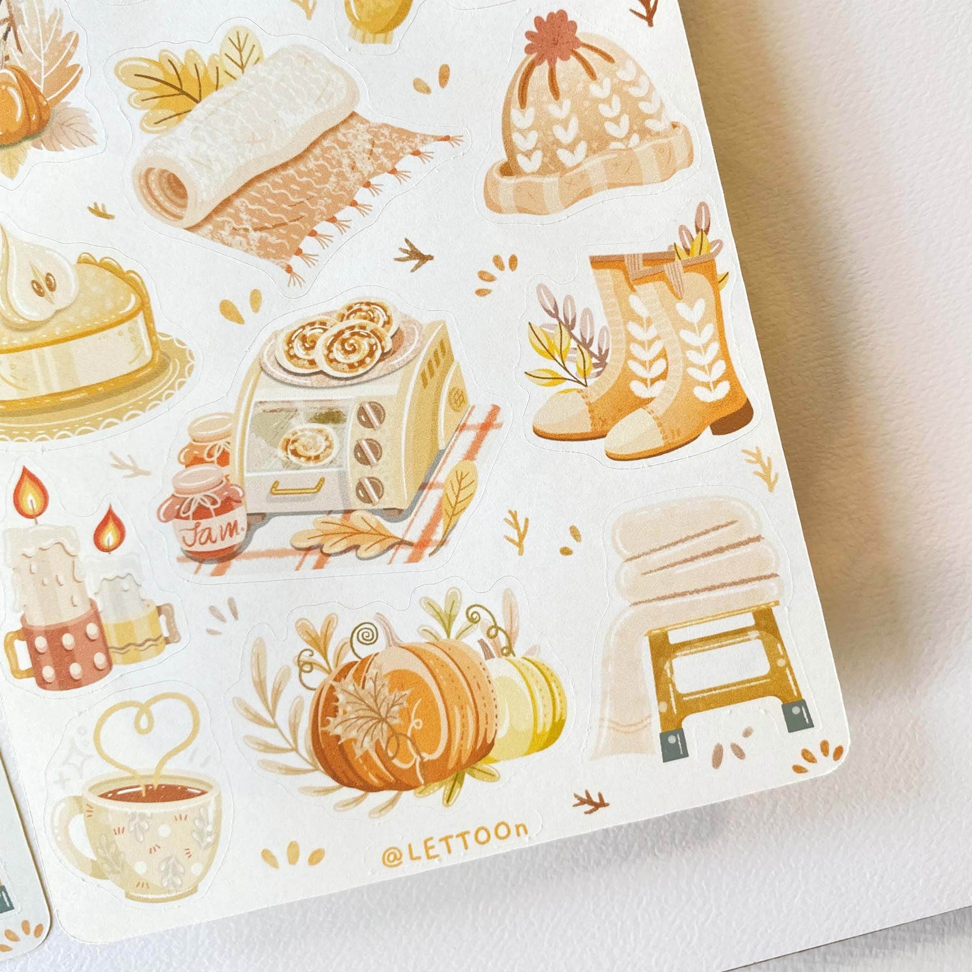 LETTOOn - Stickervel - Autumn in my Heart - The Dreamer's Bookshop.
