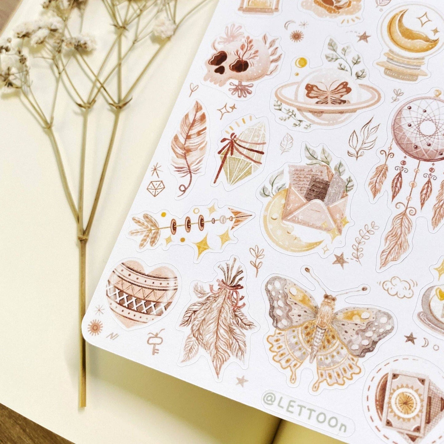 LETTOOn - Stickervel - Boho Mystery - The Dreamer's Bookshop.