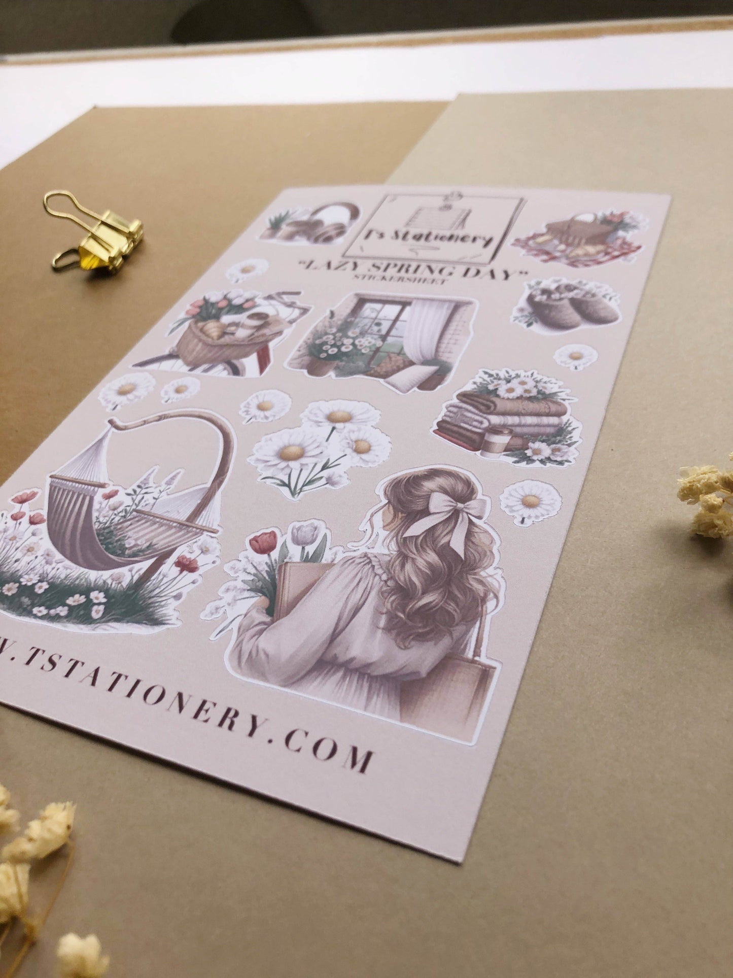 T's Stationery - Stickervel „Lazy Spring Day” - The Dreamer's Bookshop.