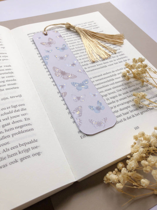 T's Stationery - „Gouden verijdelde bladwijzer met vlinders” - The Dreamer's Bookshop.